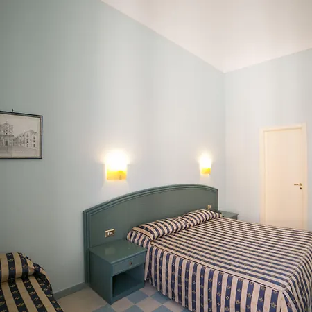 Gran Bretagna Ortigia 3* סירקוזה