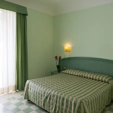 Gran Bretagna Ortigia فندق 3*