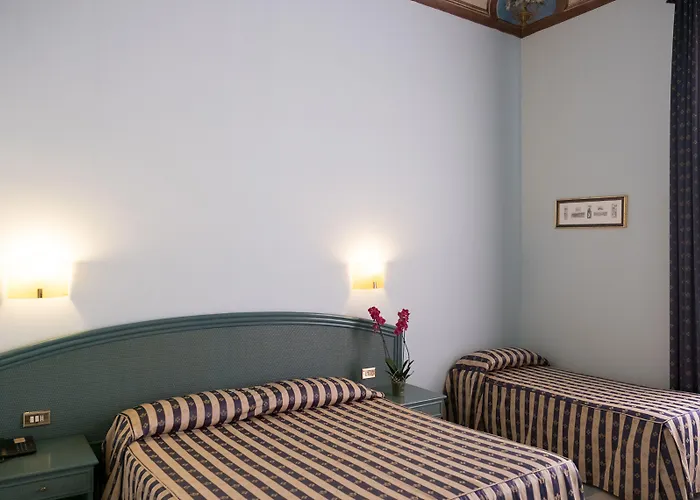 Gran Bretagna Ortigia Отель Сиракузы