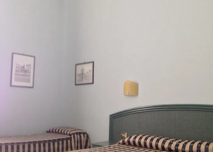 Отель Gran Bretagna Ortigia 3*