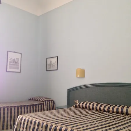 Hotel Gran Bretagna Ortigia 3*