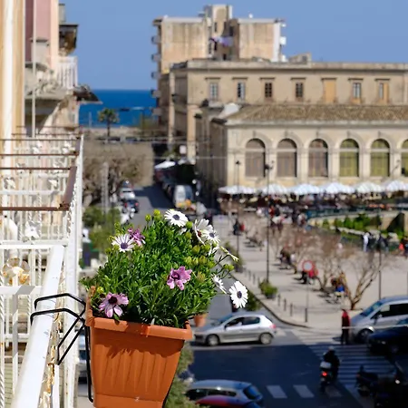 Gran Bretagna Boutique Ortigia Hotel
